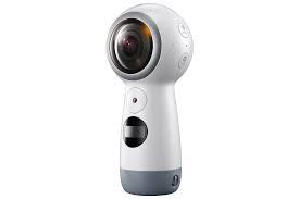 تتيح لك كاميرا Samsung Camera 360