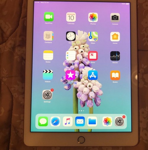 ايباد Pro 32 GB wifi+ 4G