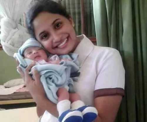 الممرضة المنزلية