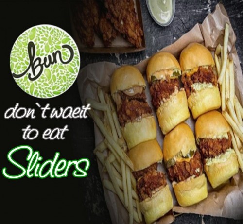 ادارة وتصميم بوستات انستغرام