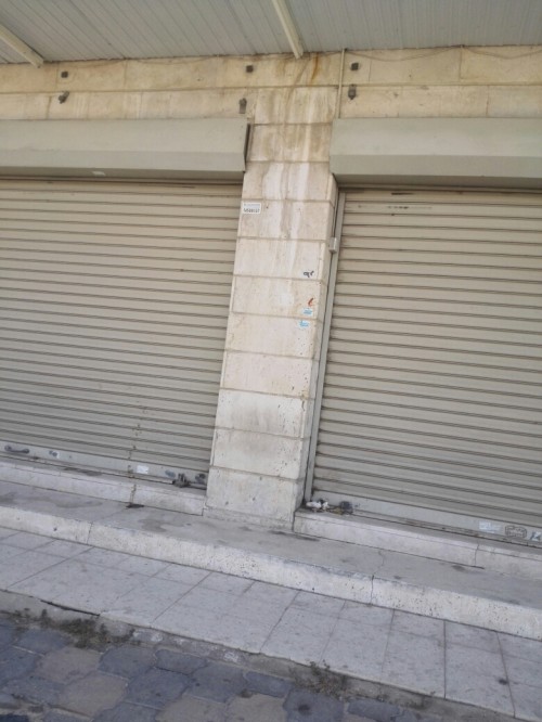 محل للايجار شارع مكة الفحيحيل الشارع الرائسى 67748611