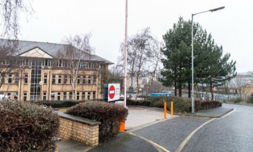 امتلك فى بريطانيا