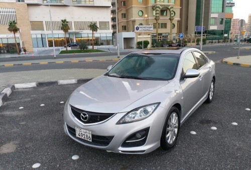 Mazda 6 . 2012