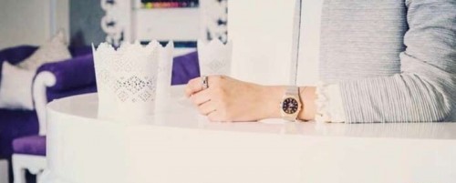 مطلوب موظفة استقبال لصالون راقي